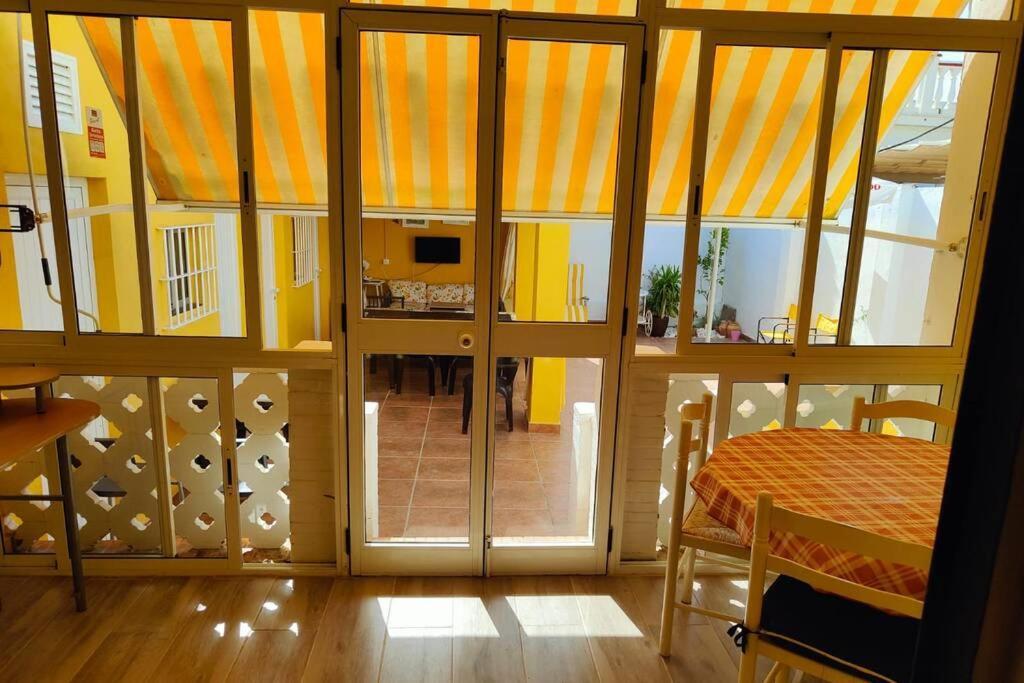 Casa A Pie De Playa, Con Patio. Zona Miramar. Punta Umbría Exterior foto